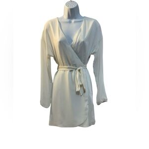 Forever 21 White Wrapped Dress